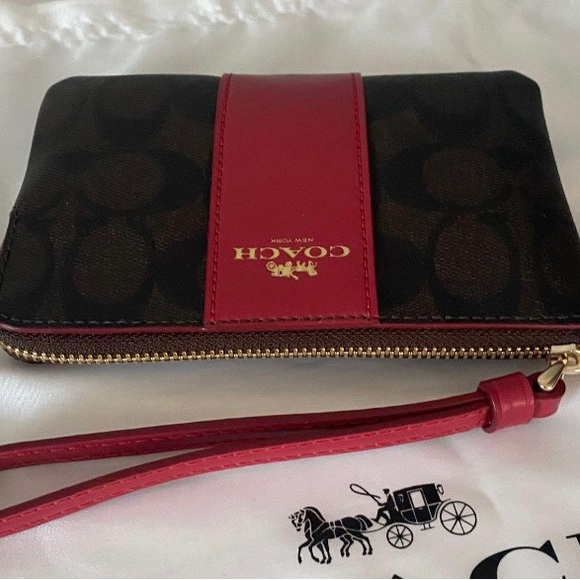 Coach Jes quilted crossbody with quilting & wristlet - Picture 9 of 9